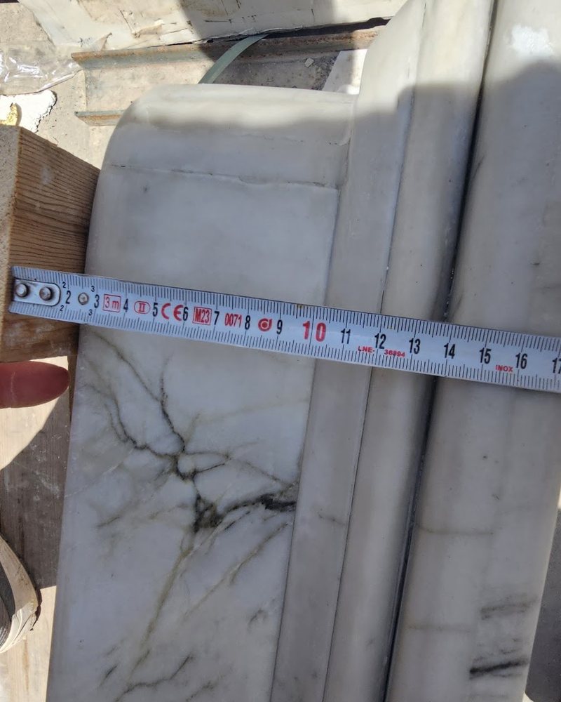 מדידת עובי השוליים של כיור השיש